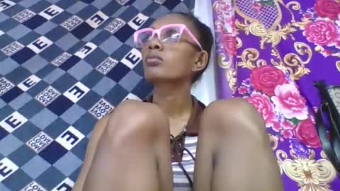 Snapshot of ninie246746 chatting on 04-23-26, 06:14 ninie246746 online show from 04-23-26, 06:14