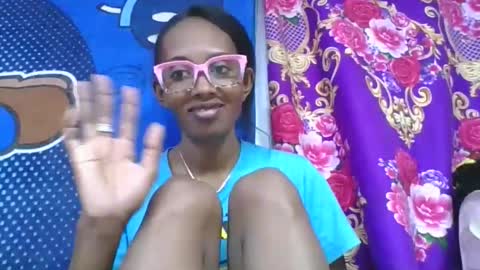 Snapshot of ninie246746 chatting on 05-14-26, 08:32 ninie246746 online show from 05-14-26, 08:32