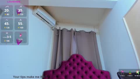 Snapshot of ninna_dee chatting on 12-30-24, 04:20 nina dee online show from 12-30-24, 04:20