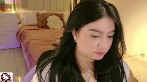 Snapshot of ninna_sweet_ chatting on 06-21-26, 01:24 Nina online show from 06-21-26, 01:24