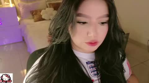 Snapshot of ninna_sweet_ chatting on 07-15-26, 02:33 Nina online show from 07-15-26, 02:33
