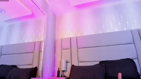 Snapshot of ninna_vinns chatting on 04-20-26, 03:53 Ninna online show from 04-20-26, 03:53