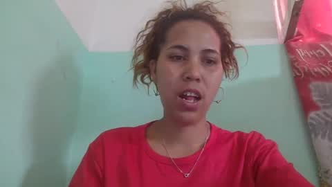 Snapshot of nirisouh chatting on 01-25-25, 10:51 nirisouh online show from 01-25-25, 10:51