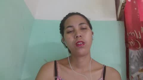 Snapshot of nirisouh chatting on 02-25-25, 08:03 nirisouh online show from 02-25-25, 08:03