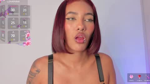 Snapshot of nix_taylor chatting on 12-10-24, 01:54 Nix online show from 12-10-24, 01:54