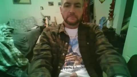 Snapshot of njoefats420 chatting on 04-06-26, 09:43 njoefats420 online show from 04-06-26, 09:43