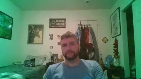 Snapshot of njoefats420 chatting on 04-16-26, 02:45 njoefats420 online show from 04-16-26, 02:45
