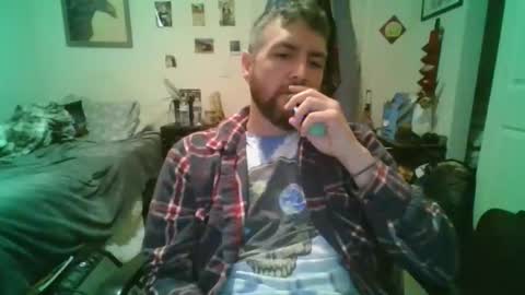 Snapshot of njoefats420 chatting on 04-24-26, 09:45 njoefats420 online show from 04-24-26, 09:45