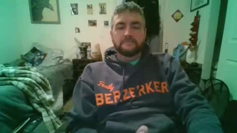 Snapshot of njoefats420 chatting on 04-26-26, 09:40 njoefats420 online show from 04-26-26, 09:40