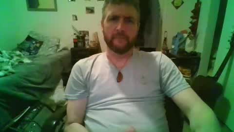 Snapshot of njoefats420 chatting on 04-27-26, 02:42 njoefats420 online show from 04-27-26, 02:42