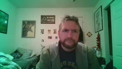 Snapshot of njoefats420 chatting on 04-29-26, 09:24 njoefats420 online show from 04-29-26, 09:24