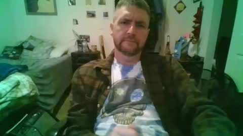 Snapshot of njoefats420 chatting on 05-06-26, 02:29 njoefats420 online show from 05-06-26, 02:29