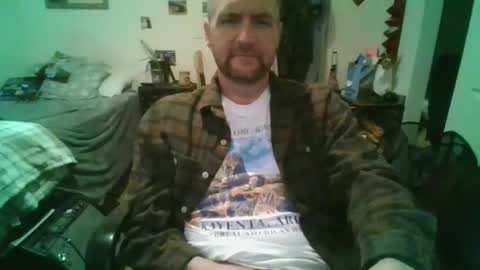 Snapshot of njoefats420 chatting on 05-07-26, 02:50 njoefats420 online show from 05-07-26, 02:50