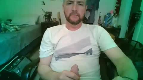 Snapshot of njoefats420 chatting on 05-17-26, 10:50 njoefats420 online show from 05-17-26, 10:50