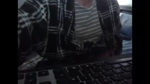 Snapshot of nmcandeias chatting on 12-22-24, 07:54 Nuno online show from 12-22-24, 07:54