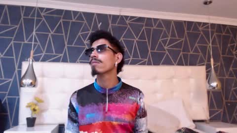 Snapshot of noaahtylor chatting on 02-17-26, 08:15 Noah online show from 02-17-26, 08:15