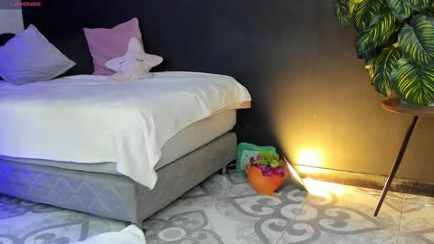 Noah  online show from 02-19-26, 03:24