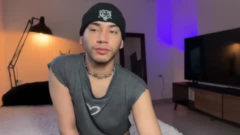 noah_and_steven online show from 08-01-26, 11:31