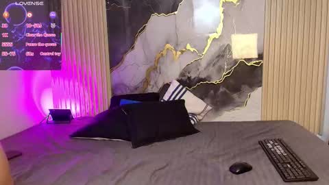   online show from 03-15-26, 01:50