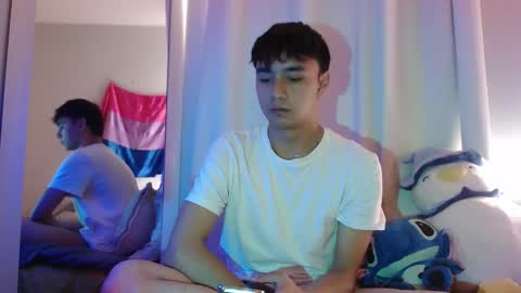 Snapshot of noah_blaze chatting on 10-16-25, 07:15 Noah Blaze online show from 10-16-25, 07:15