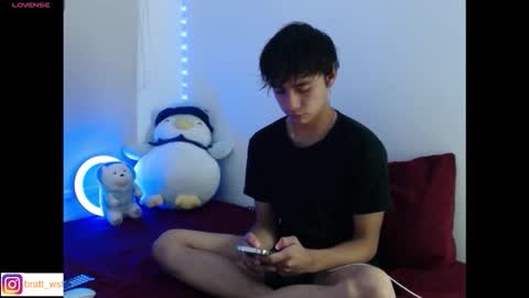 Noah Blaze online show from 12-17-25, 03:01