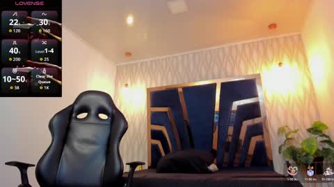 Snapshot of noah_clarkk chatting on 04-26-26, 05:43 Noah online show from 04-26-26, 05:43