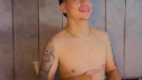 NOAH  online show from 02-10-25, 01:24