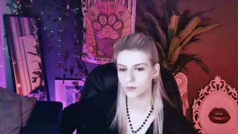 REAL name LiaDM are always open online show from 06-20-26, 03:37