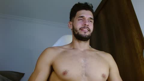 Snapshot of noah_jhonsonn chatting on 01-09-25, 05:02 Noah online show from 01-09-25, 05:02