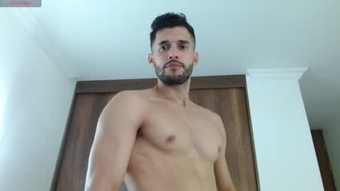 Snapshot of noah_jhonsonn chatting on 02-03-25, 04:20 Noah online show from 02-03-25, 04:20