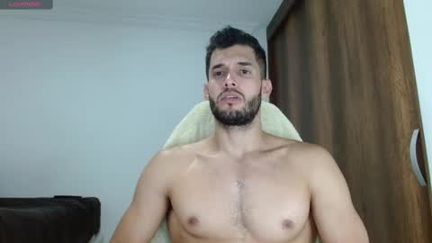 Snapshot of noah_jhonsonn chatting on 02-26-25, 02:14 Noah online show from 02-26-25, 02:14