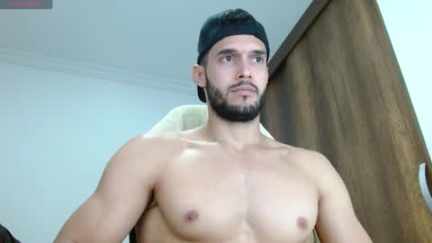 Snapshot of noah_jhonsonn chatting on 02-27-25, 05:36 Noah online show from 02-27-25, 05:36