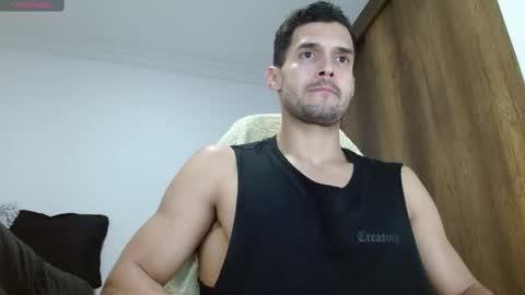 Snapshot of noah_jhonsonn chatting on 03-07-25, 04:24 Noah online show from 03-07-25, 04:24