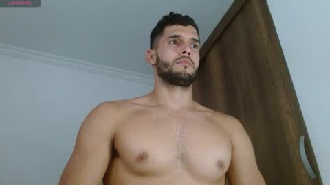 Snapshot of noah_jhonsonn chatting on 10-04-25, 06:17 Noah online show from 10-04-25, 06:17