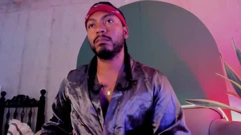 Noah online show from 01-16-25, 06:27