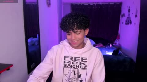 noah_smith04 online show from 09-12-25, 05:40