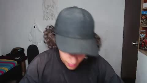Snapshot of noah_sokolov_ chatting on 06-23-26, 05:00 Kervs online show from 06-23-26, 05:00