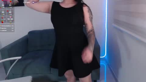 noah_white3 online show from 02-28-25, 08:07