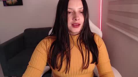 noah_white3 online show from 03-05-25, 10:32