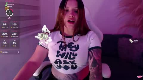 noah_white3 online show from 10-31-25, 04:02