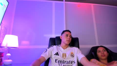 noahandrubi online show from 01-30-25, 03:00