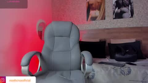 Noah online show from 10-27-25, 12:09