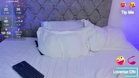 NoahVence online show from 03-25-26, 04:02