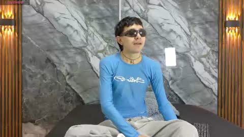    online show from 06-11-26, 11:08