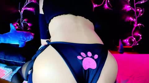 Snapshot of noahxtar chatting on 11-09-25, 02:54 Noah Xtar online show from 11-09-25, 02:54