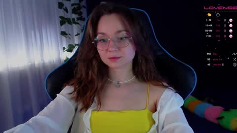 Snapshot of nochnoye_soltse chatting on 12-06-24, 08:29 Sun or Luna online show from 12-06-24, 08:29