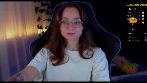 Snapshot of nochnoye_soltse chatting on 12-27-24, 08:18 Sun or Luna online show from 12-27-24, 08:18