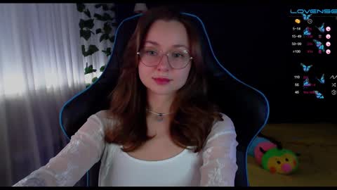 Snapshot of nochnoye_soltse chatting on 01-03-25, 11:23 Sun or Luna online show from 01-03-25, 11:23