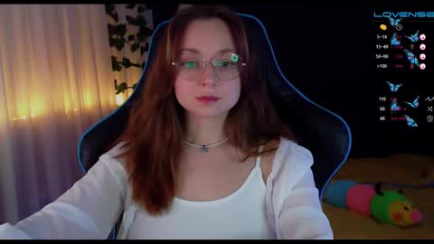 Snapshot of nochnoye_soltse chatting on 01-05-25, 08:31 Sun or Luna online show from 01-05-25, 08:31