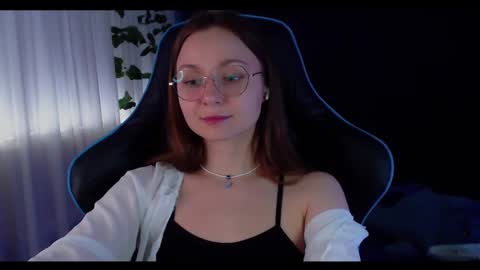 Snapshot of nochnoye_soltse chatting on 01-29-25, 07:53 Sun or Luna online show from 01-29-25, 07:53